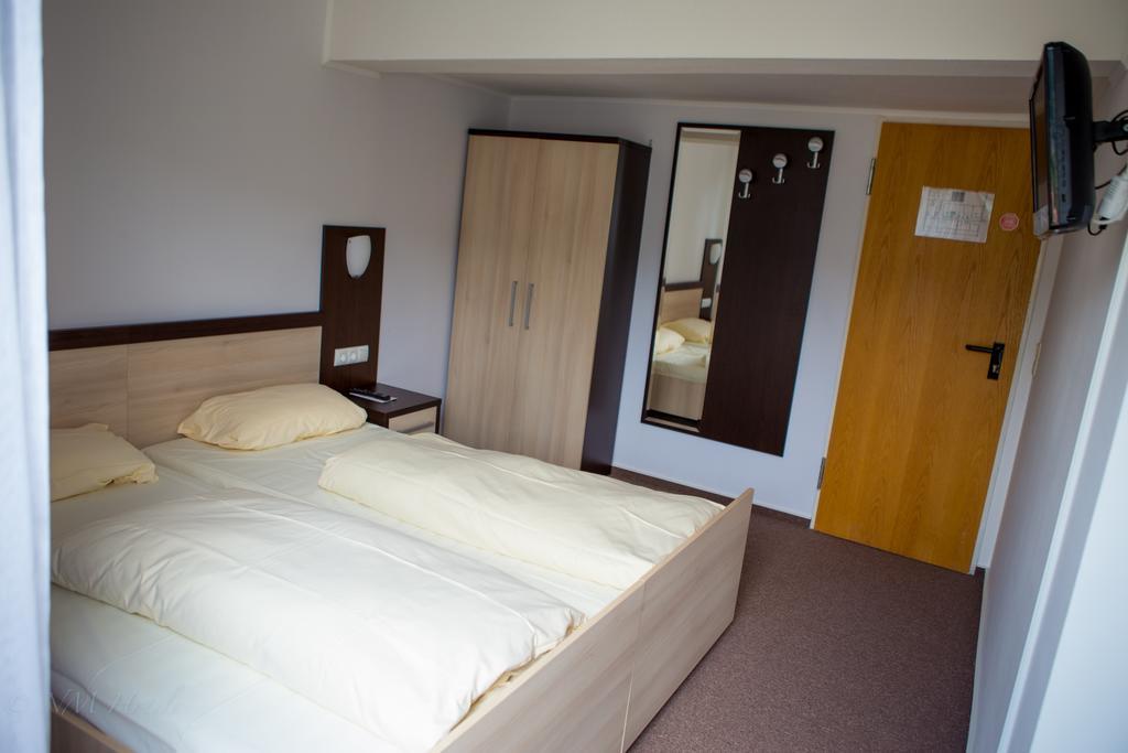 Pohl'S Rheinhotel Adler Sankt Goarshausen Eksteriør bilde