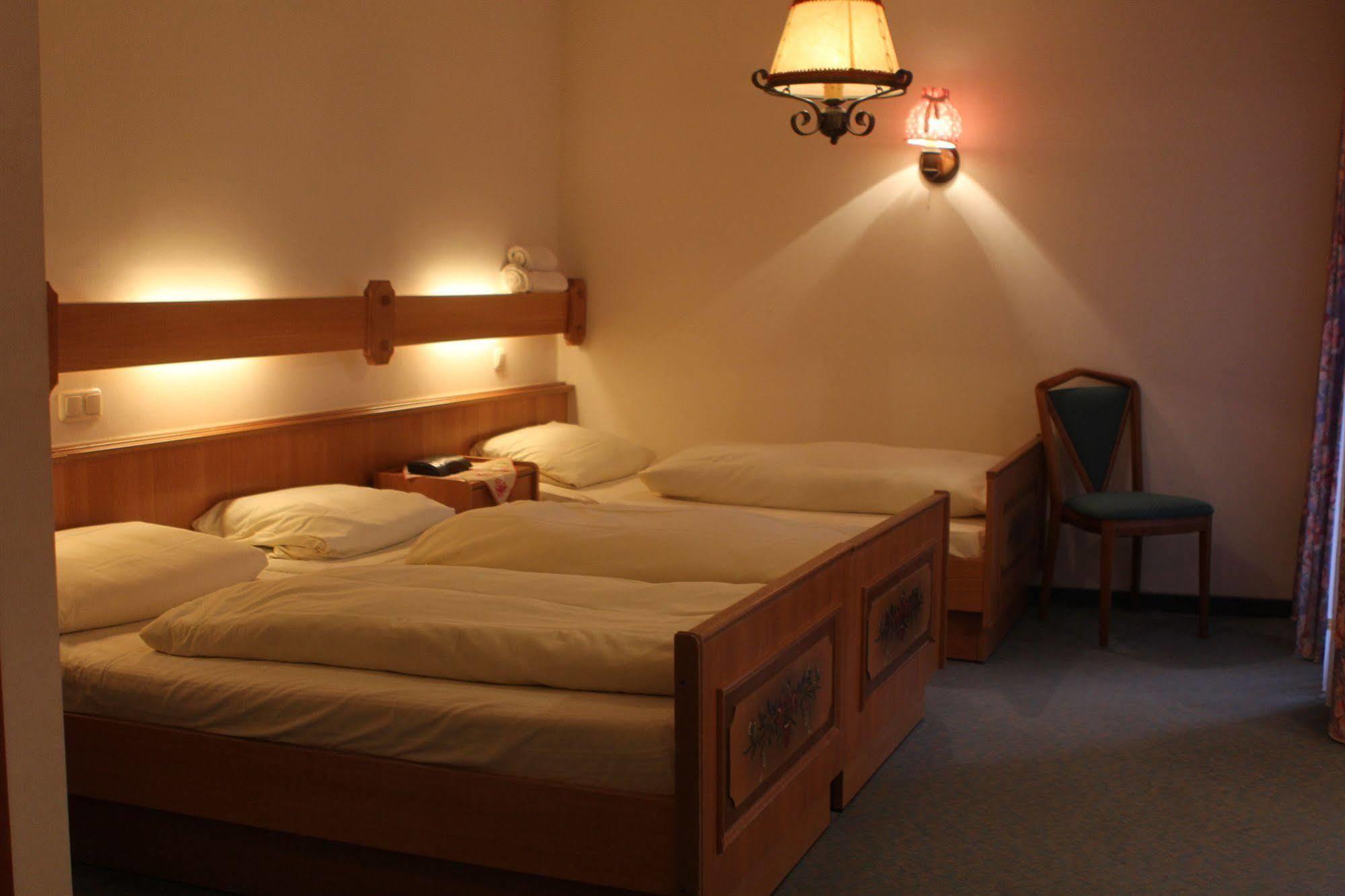 Pohl'S Rheinhotel Adler Sankt Goarshausen Eksteriør bilde