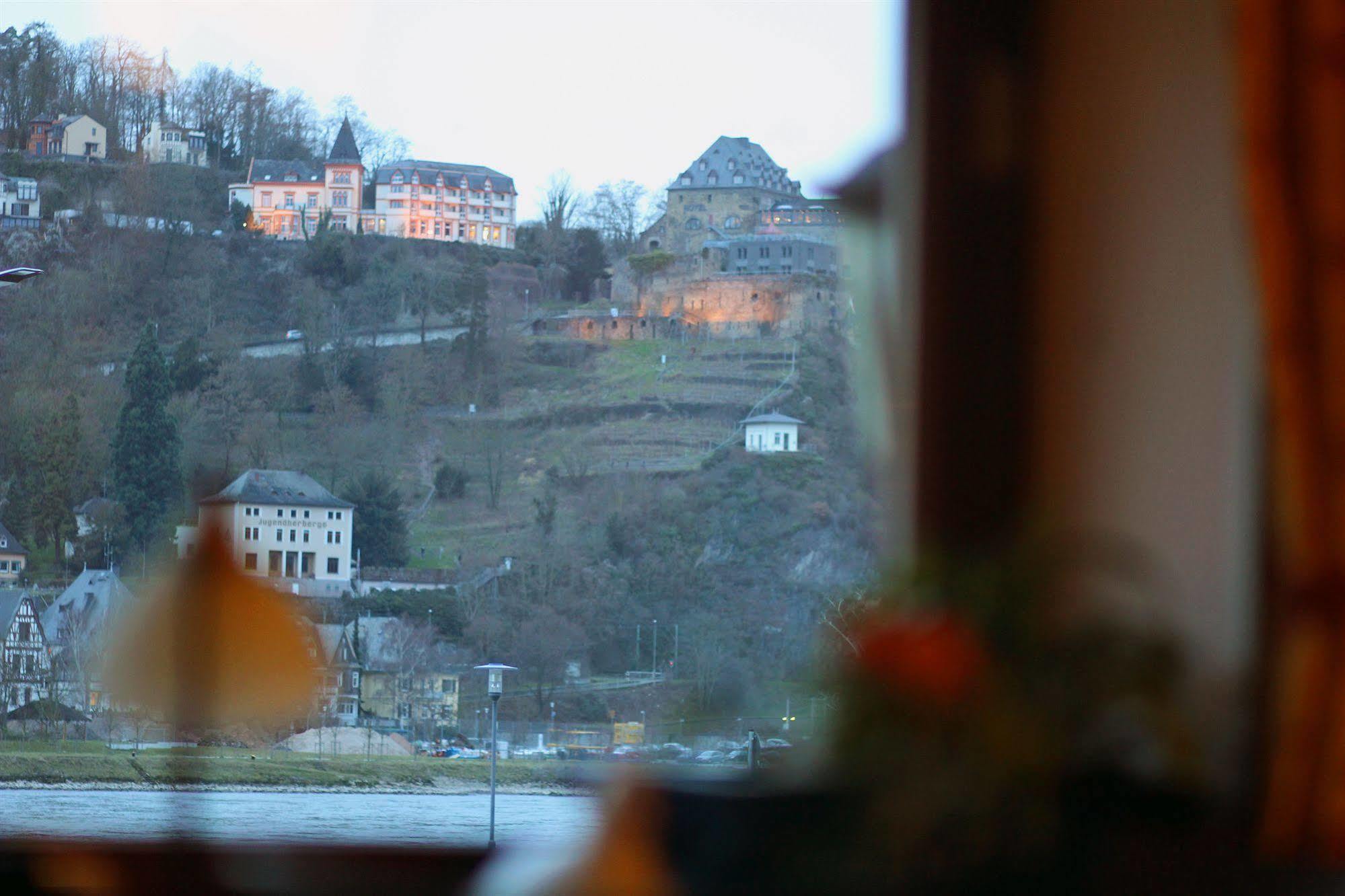 Pohl'S Rheinhotel Adler Sankt Goarshausen Eksteriør bilde